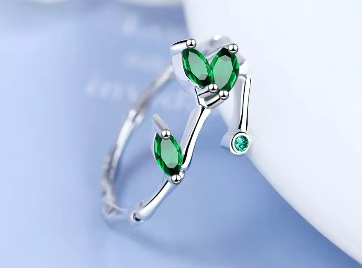 925 Sterling Silver Twig Green Leaf