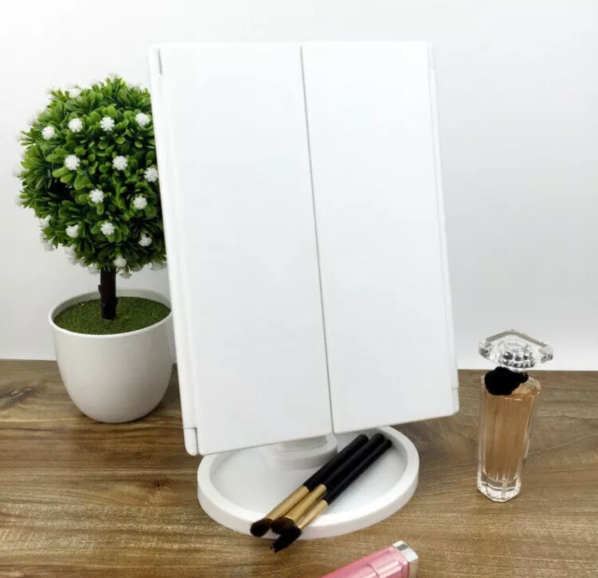 Foldable LED Illuminated Make Up Mirror