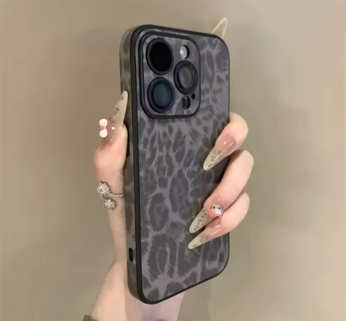 Leopard print phone case