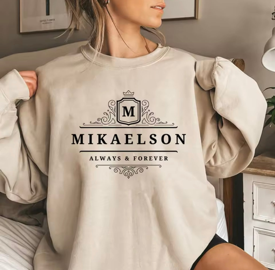 M sweatshirt